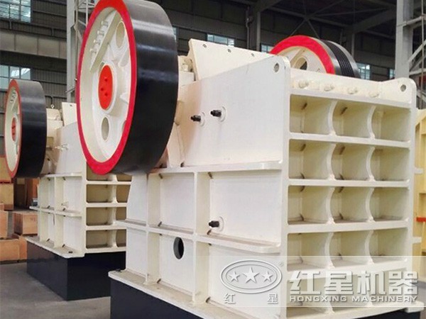 69石頭顎破機，產量為50-160t/h