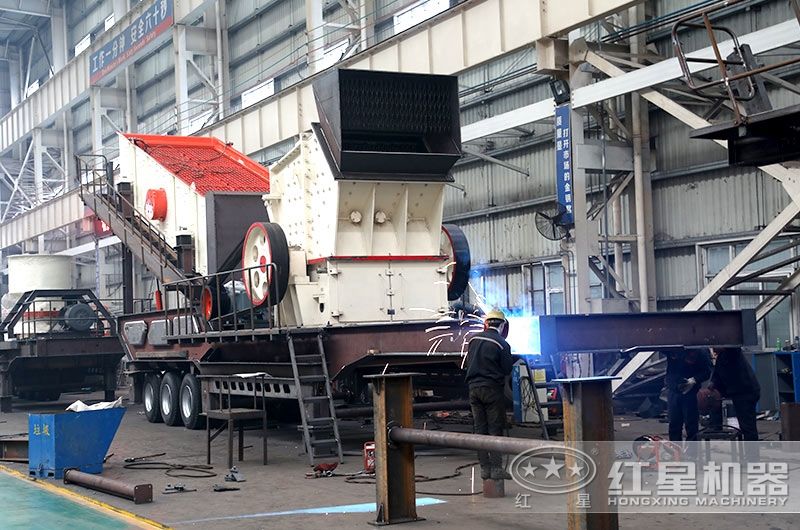 時(shí)產(chǎn)150噸建筑垃圾移動(dòng)破碎機(jī)，可定制
