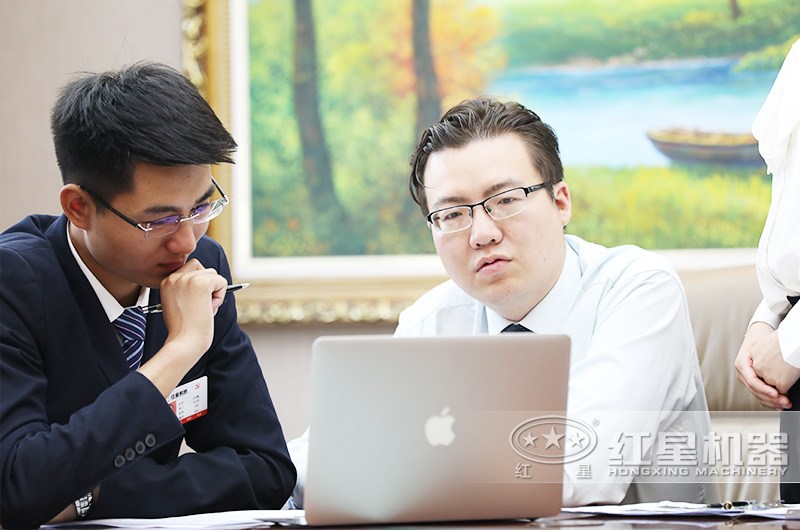 量身為用戶設(shè)計(jì)風(fēng)化石制砂、洗沙設(shè)備方案