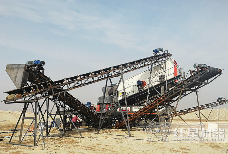 輪胎圓錐移動(dòng)破碎機(jī)現(xiàn)場(chǎng)，單機(jī)作業(yè)，效能高節(jié)能