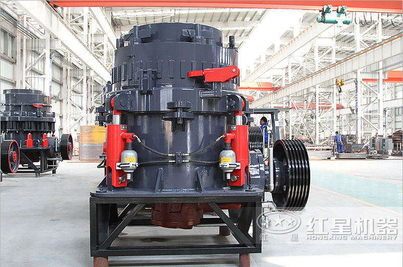 全液壓圓錐破碎機GYS300，出料粒形更好
