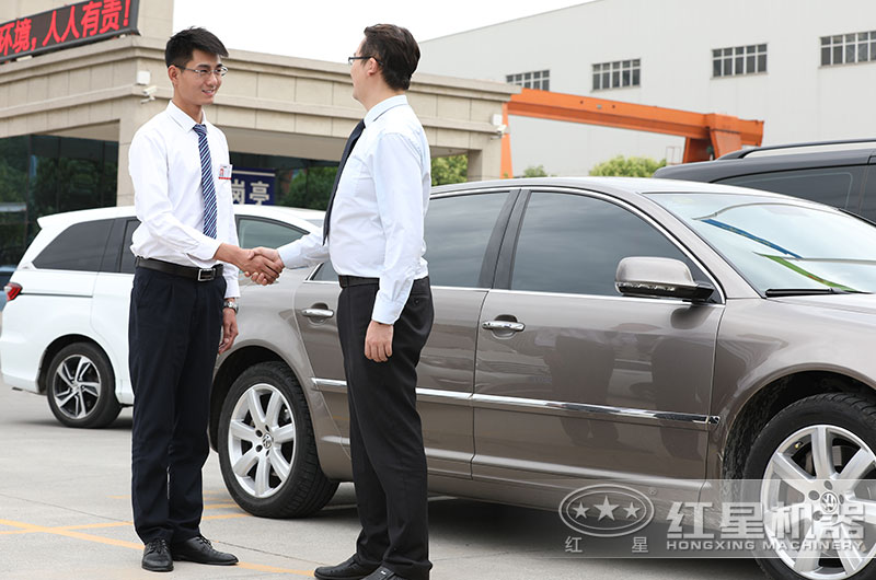 客戶來廠參觀，專車免費(fèi)接送