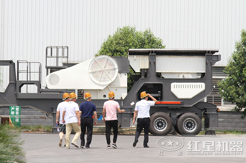客戶來(lái)廠考察、享購(gòu)機(jī)優(yōu)惠